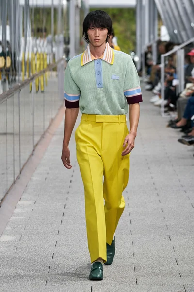 Look 26